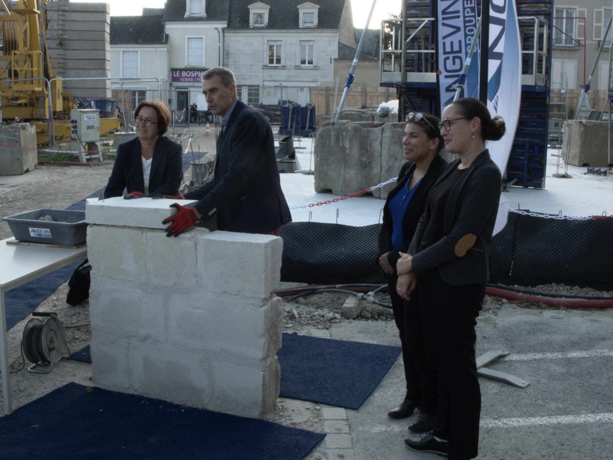 Pose de la première pierre – France services et mairie les Hauts-d’Anjou