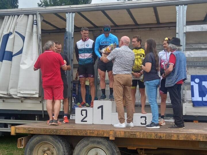 Remise des Trophées, Triathlon de Villevêque